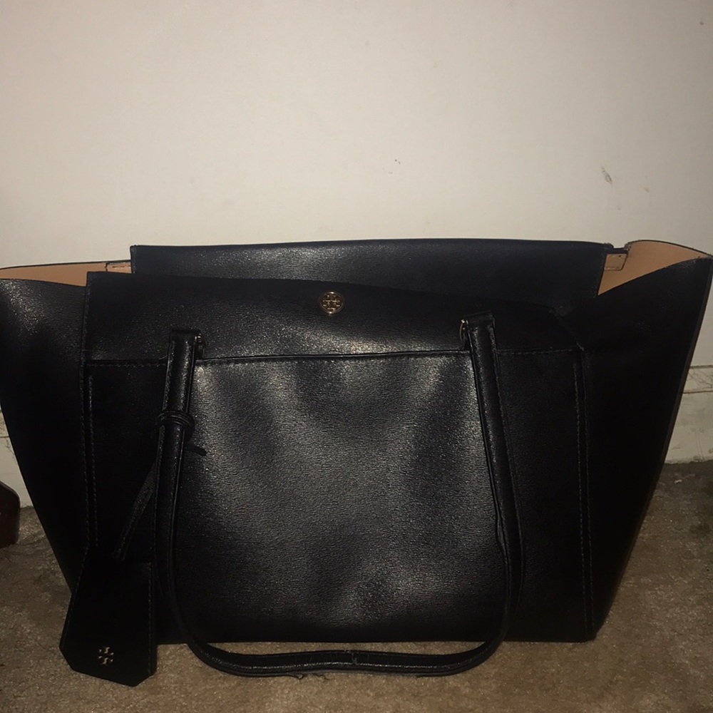 Tory Burch Black Handbag 👜